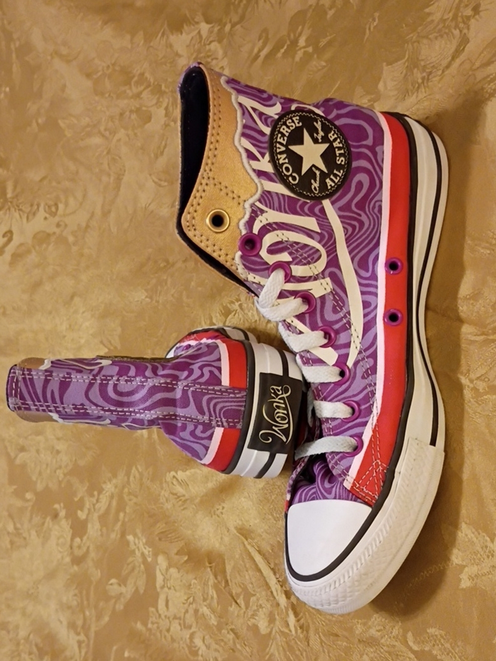CONVERSE "Limited Edition Wonka" Purple Swirl   Red Trim Women's 8.5 Men's 6.5